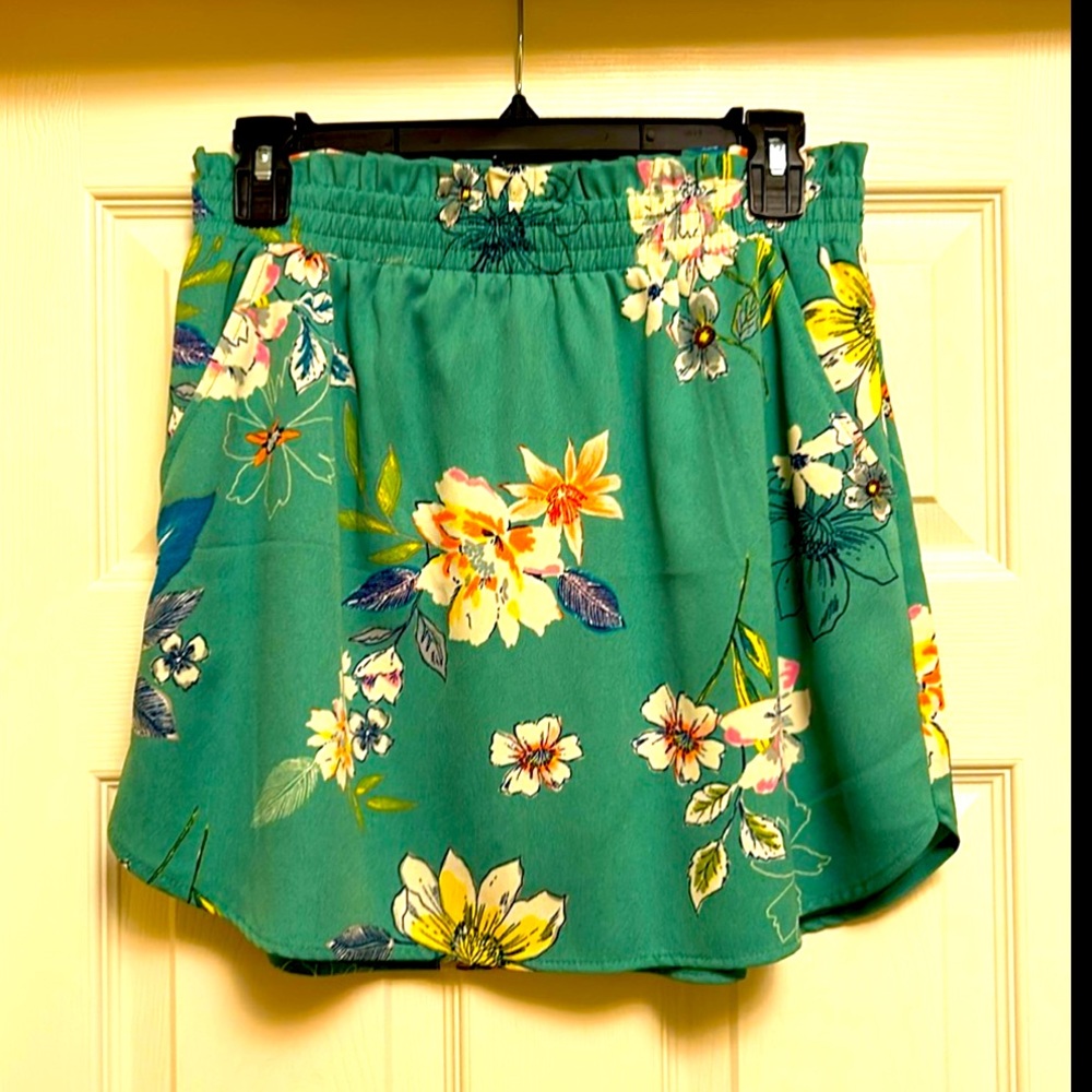 DR2 Floral Print Skirt